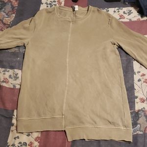 Men's crewneck